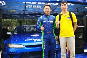 关于穆古鲁扎连续十场比赛得分超过惊险取胜，切尔西挑战极限！的信息