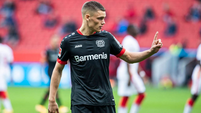 关于西亚卡姆新星突破纪录表现惊艳，拜仁未来可期！的信息